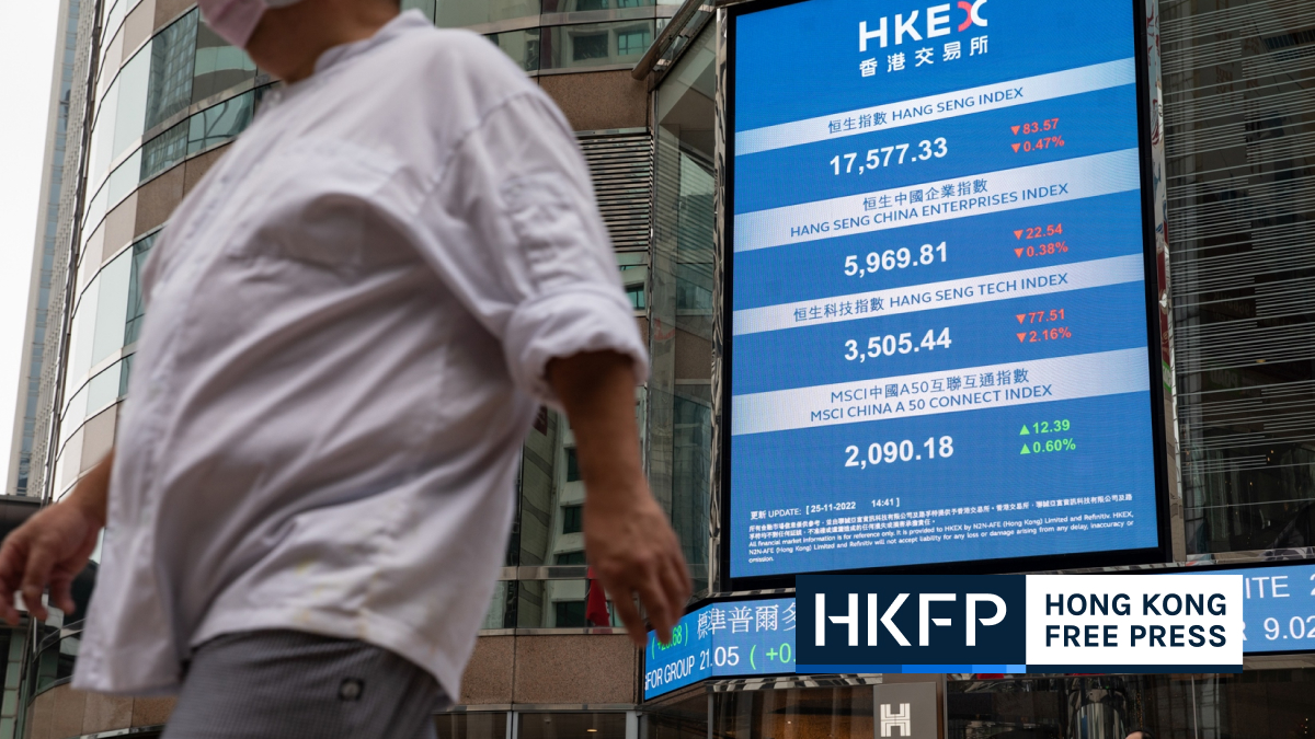 Hong Kong stocks plunge 3.71% as China data shows slowest growth in 3 decades